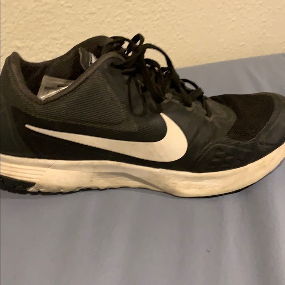 Nike fs lite 2 size 8 yes I have Both  shoes